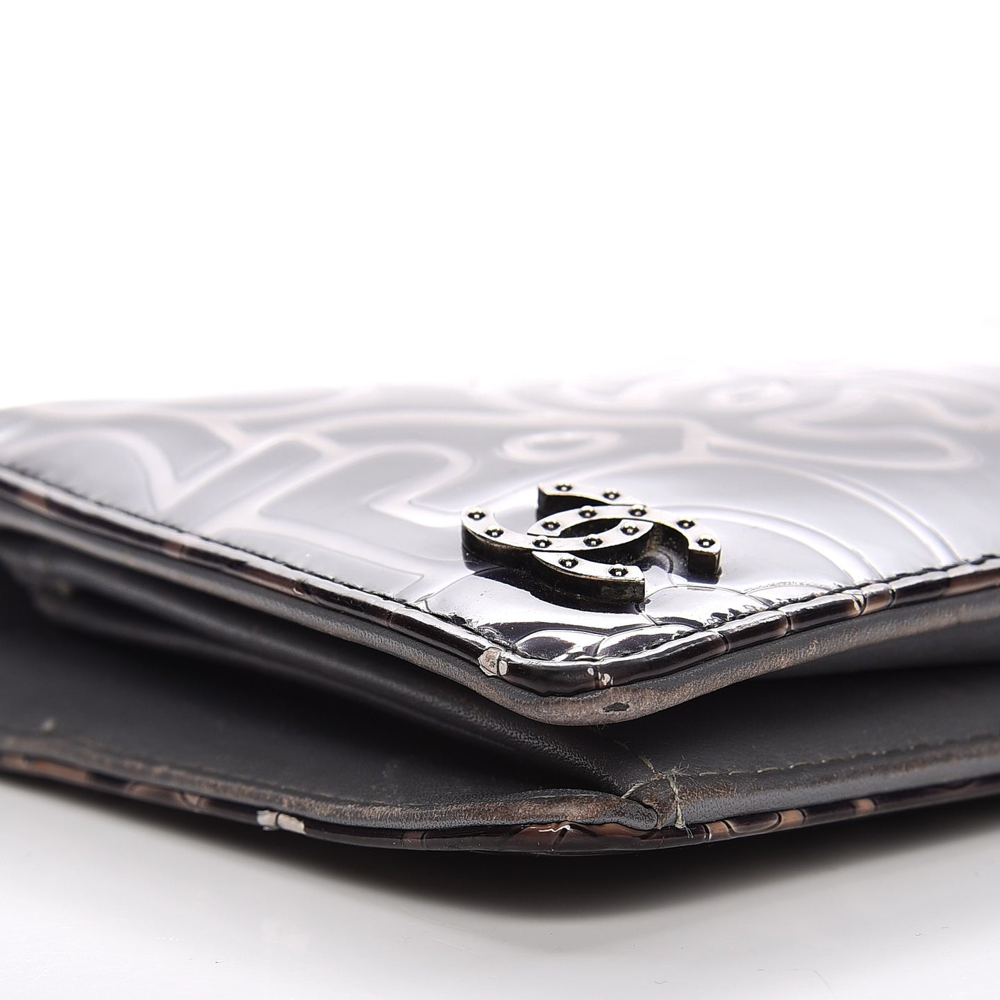 Patent Camellia Large Yen Wallet Black