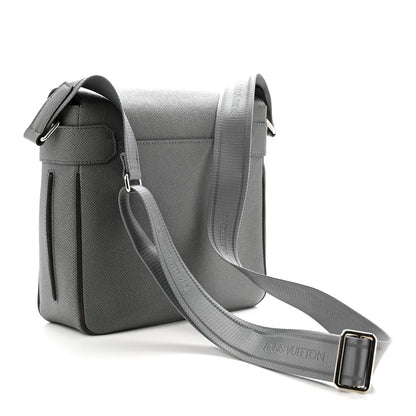 Louis Vuitton Taiga Roman PM Messenger Glacier 3 of 10