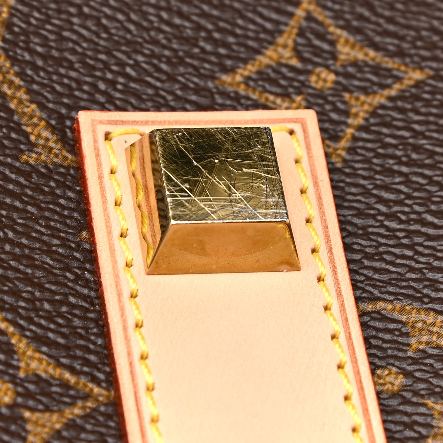 Monogram Neo
