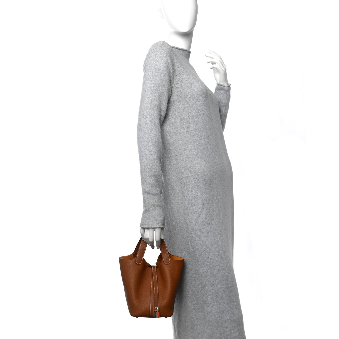 Taurillon Clemence Picotin Lock 18 PM Gold