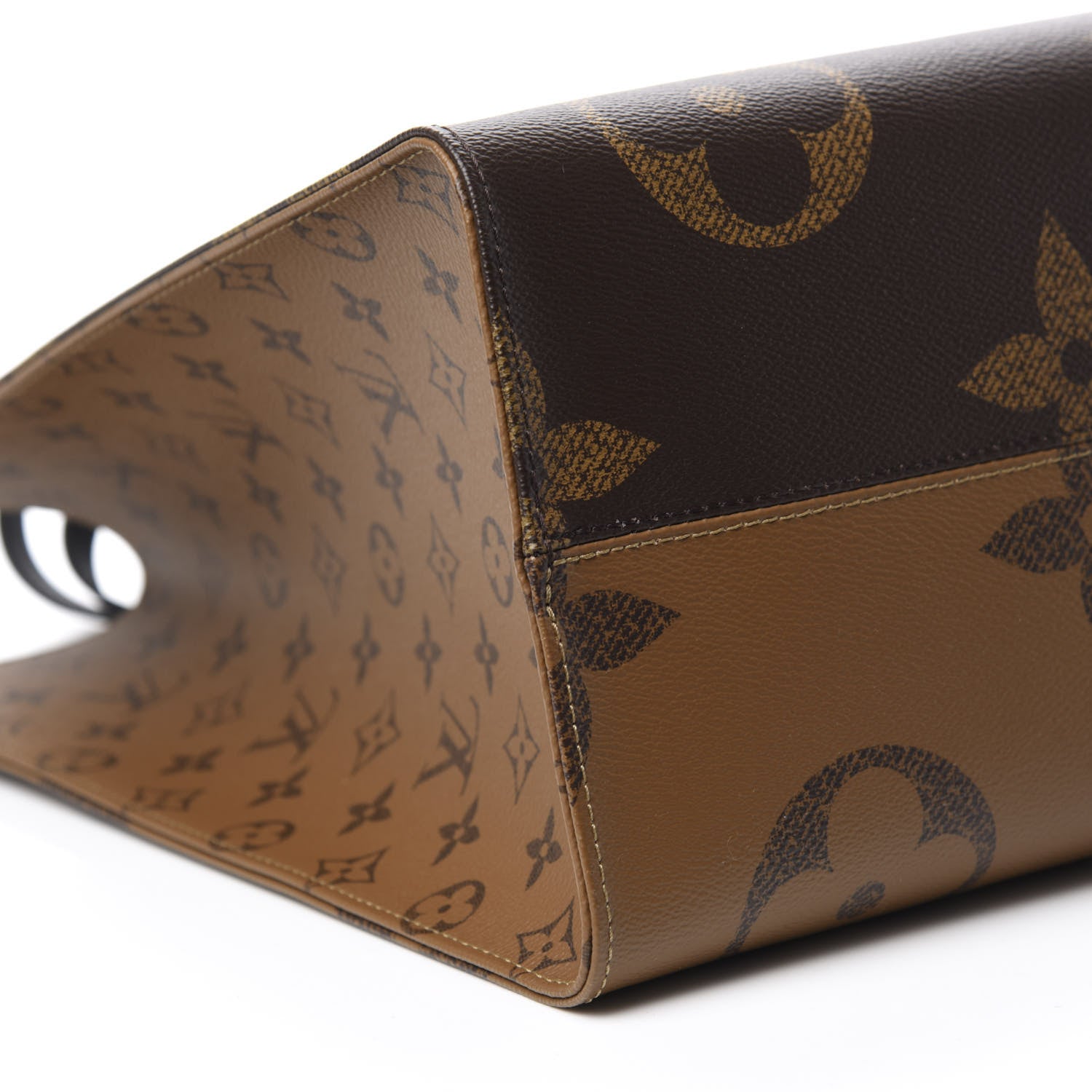 Louis Vuitton Reverse Monogram Giant Onthego GM 6 of 10