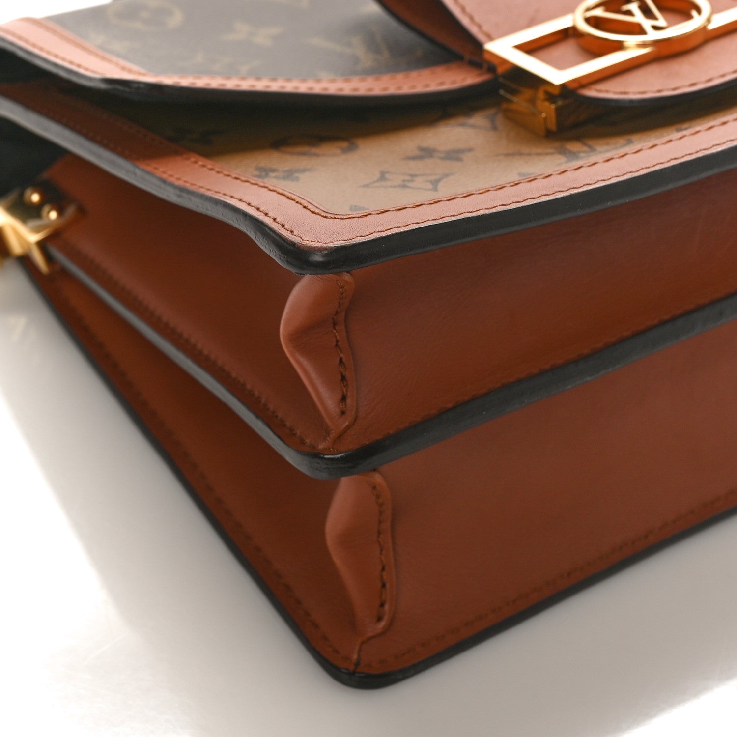 Louis Vuitton Reverse Monogram Dauphine MM 7 of 9