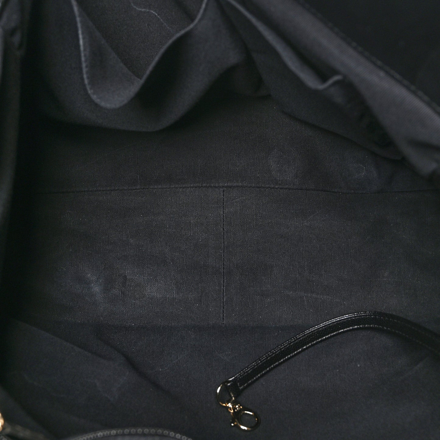 Caviar Quilted Large Shopping Tote Black