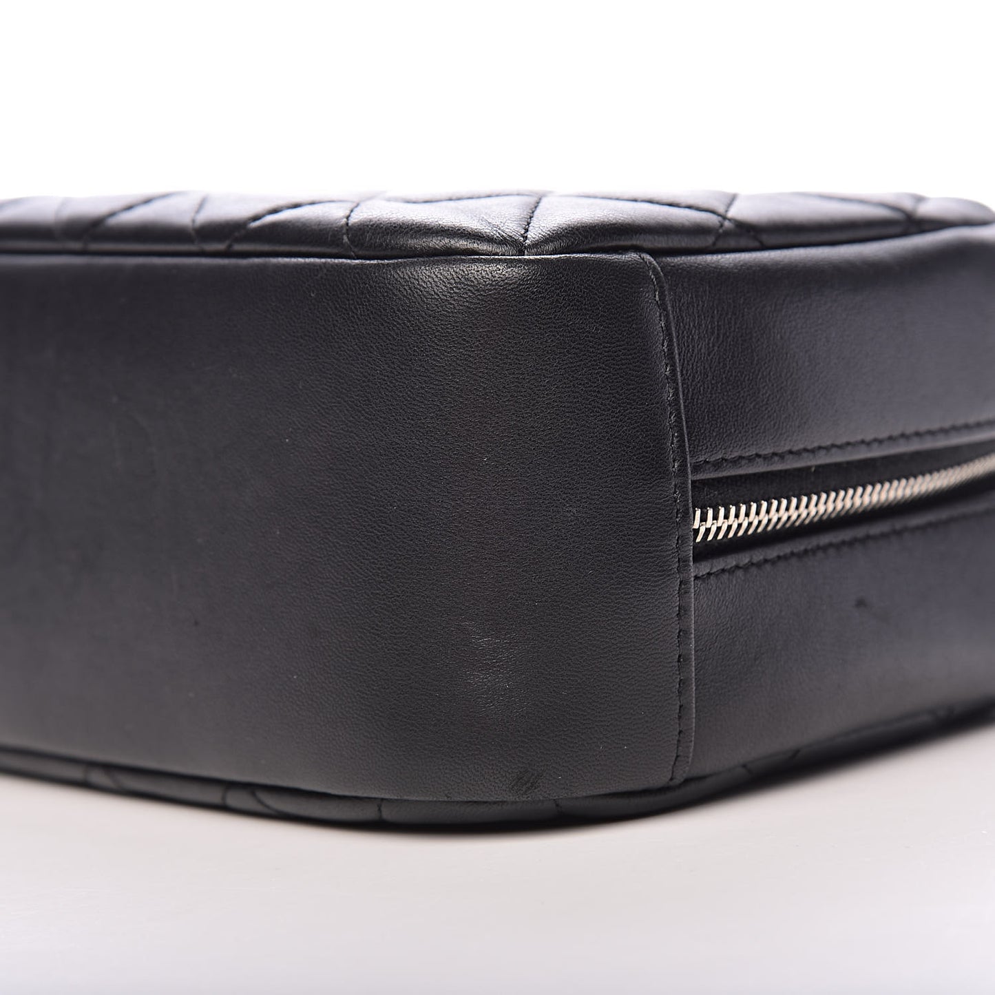 Lambskin Quilted Medium Curvy Pouch Cosmetic Case Black
