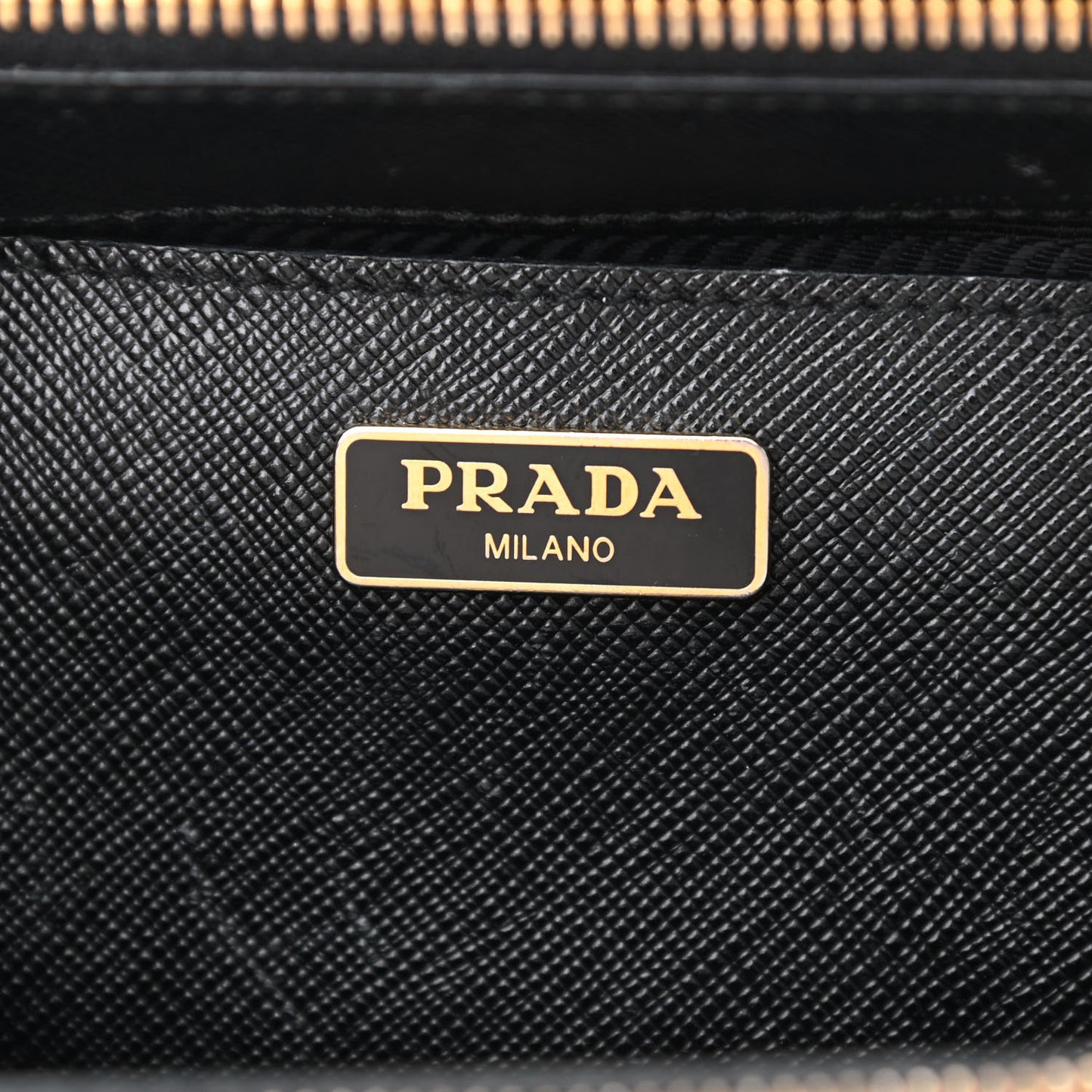 Saffiano Lux Micro Galleria Double Zip Tote Black