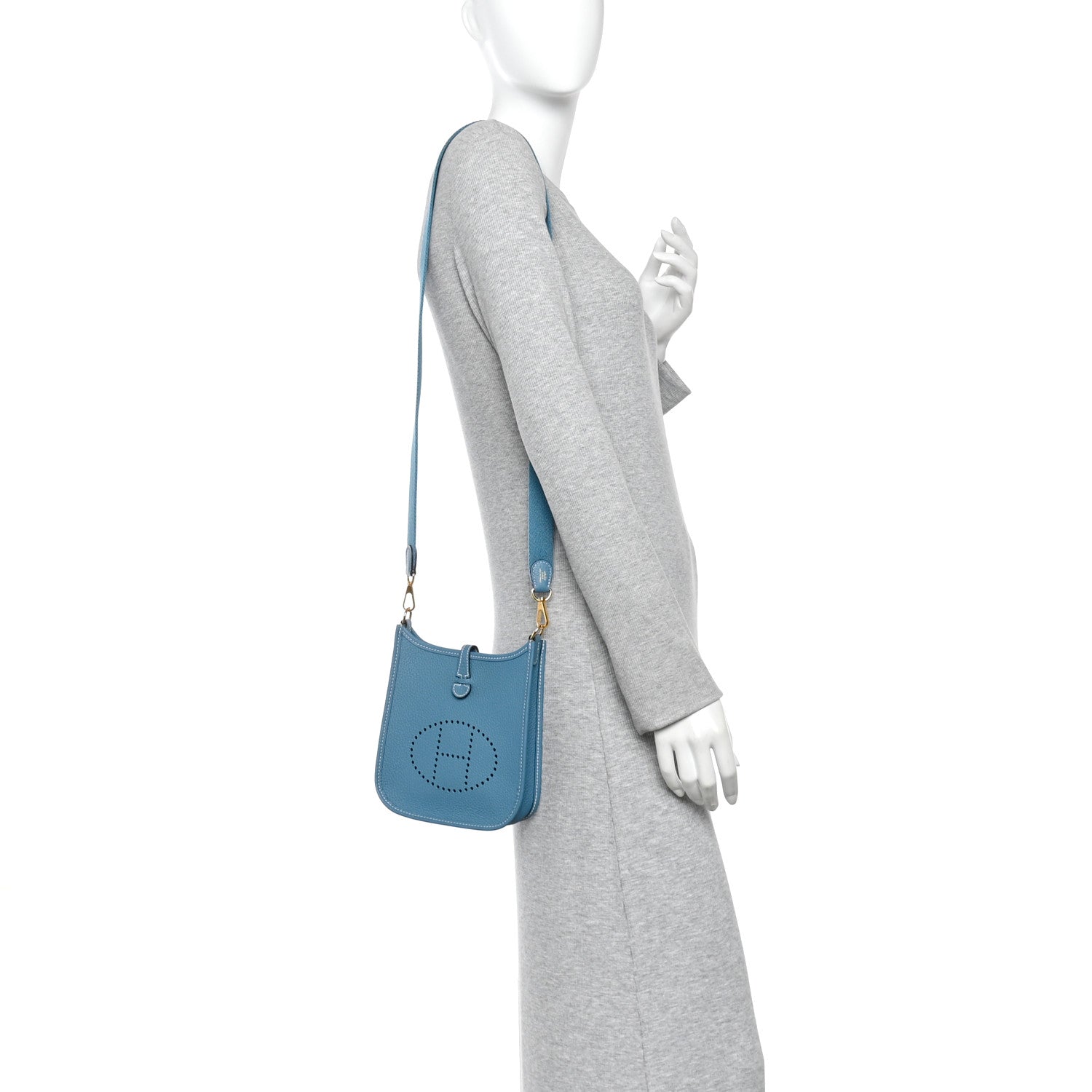 Hermes Taurillon Clemence Evelyne TPM New Blue Jean 1901269