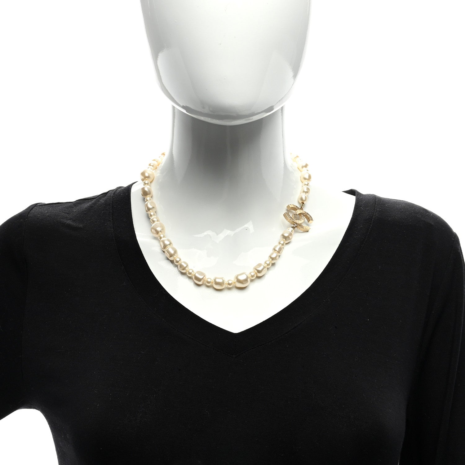 Chanel Graduated Pearl CC Short Necklace Gold 2 of 4