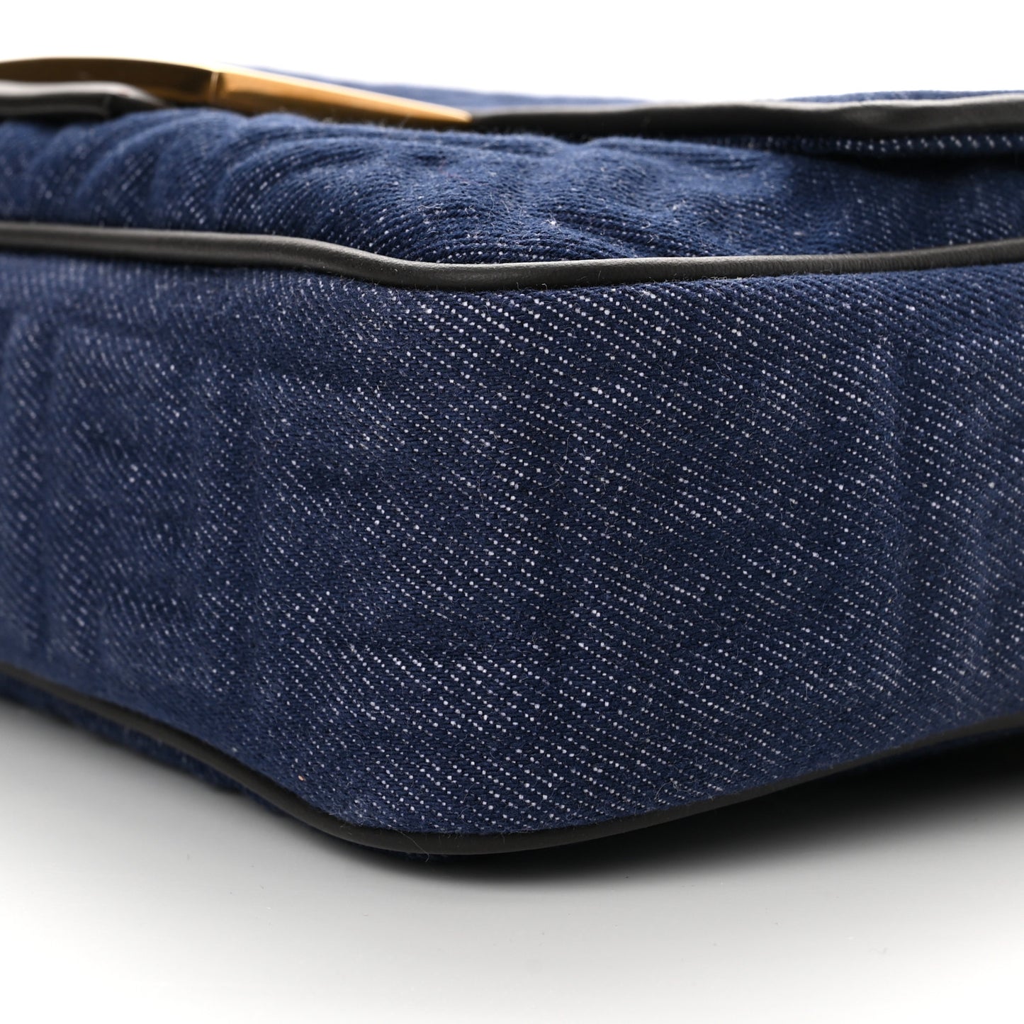 Denim Cuoio Aura FF Embossed Midi Chain Baguette Blue Ebano