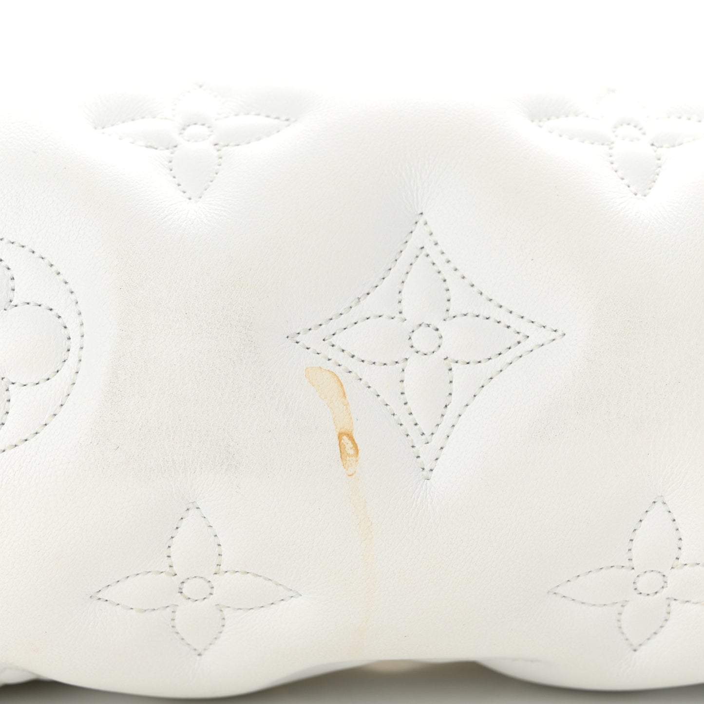 Calfskin Bubblegram Papillon BB Snow White