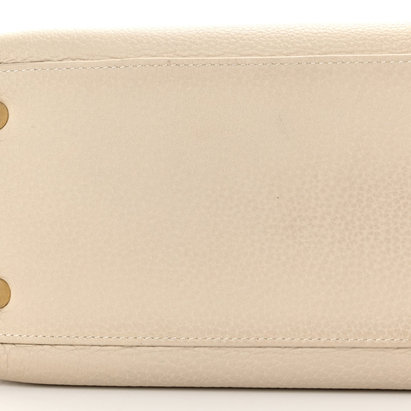 Togo Kelly Retourne 32 Craie