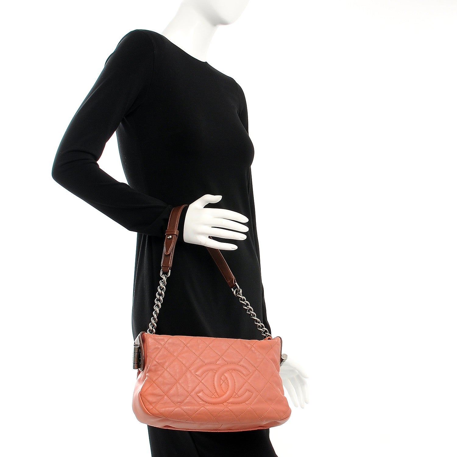 Chanel Calfskin Country Chic Small Shoulder Bag Pink 2 of 7