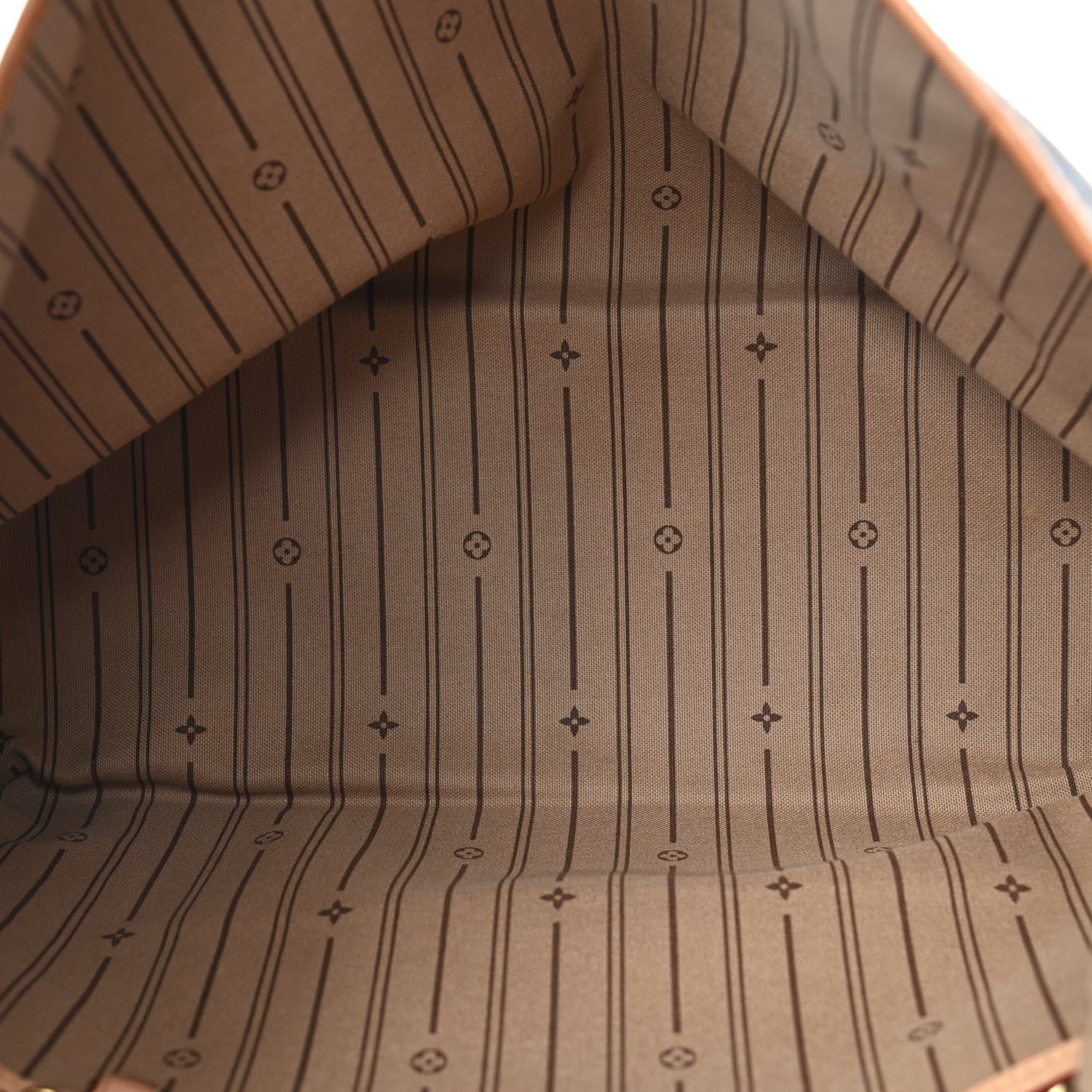 Louis Vuitton Monogram Delightful PM 4 of 10