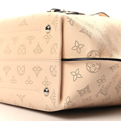 Louis Vuitton Mahina Girolata Creme 11 of 11