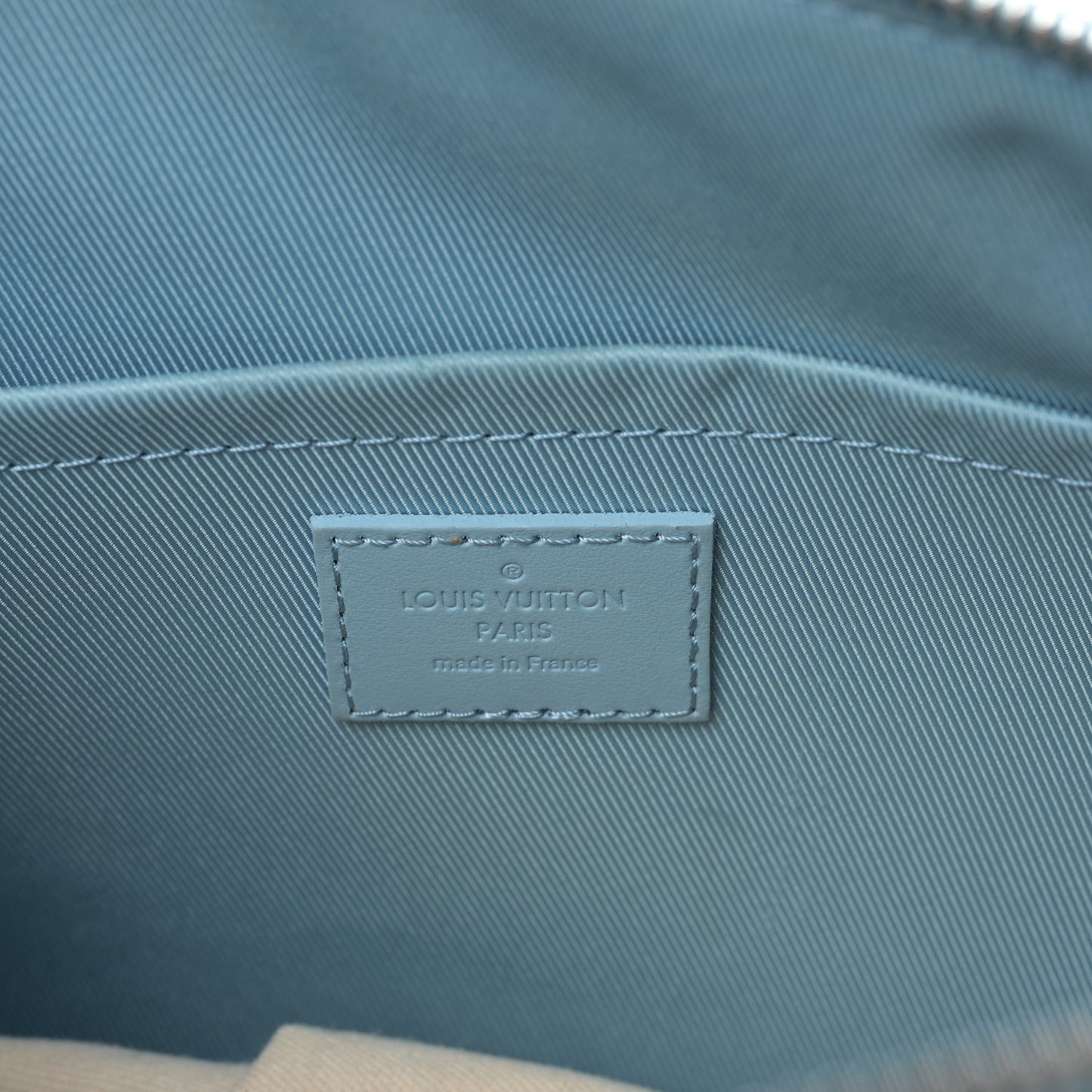 Grained Calfskin Aerogram City Keepall Cloud Blue
