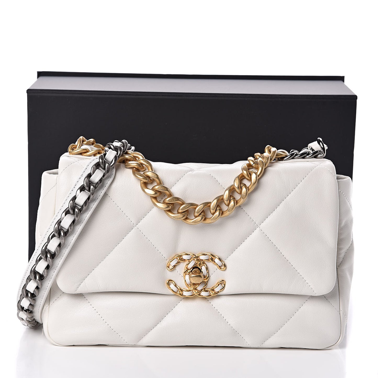 Lambskin Quilted Medium 19 Flap White