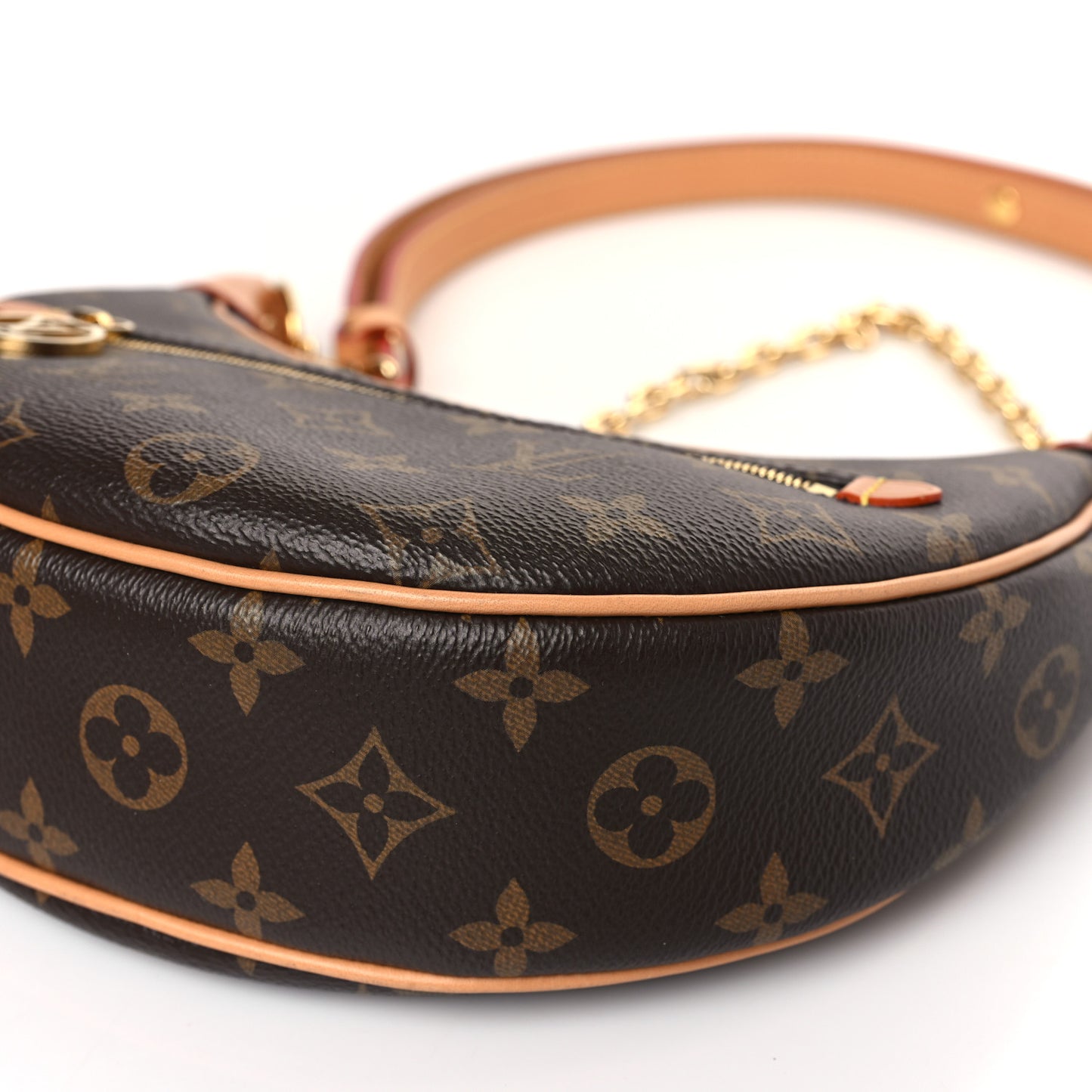 Monogram Loop