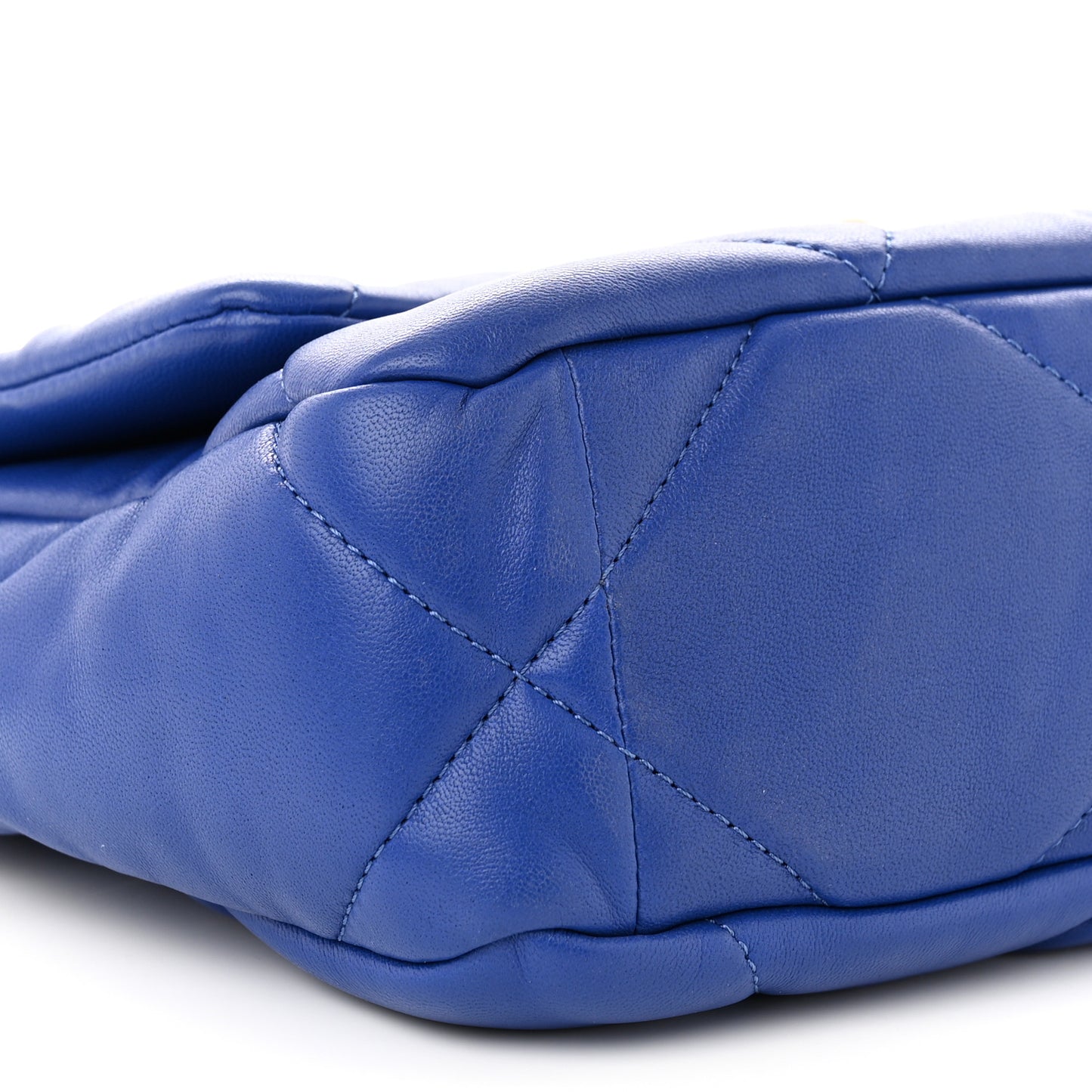 Lambskin Quilted Medium Chanel 19 Flap Blue