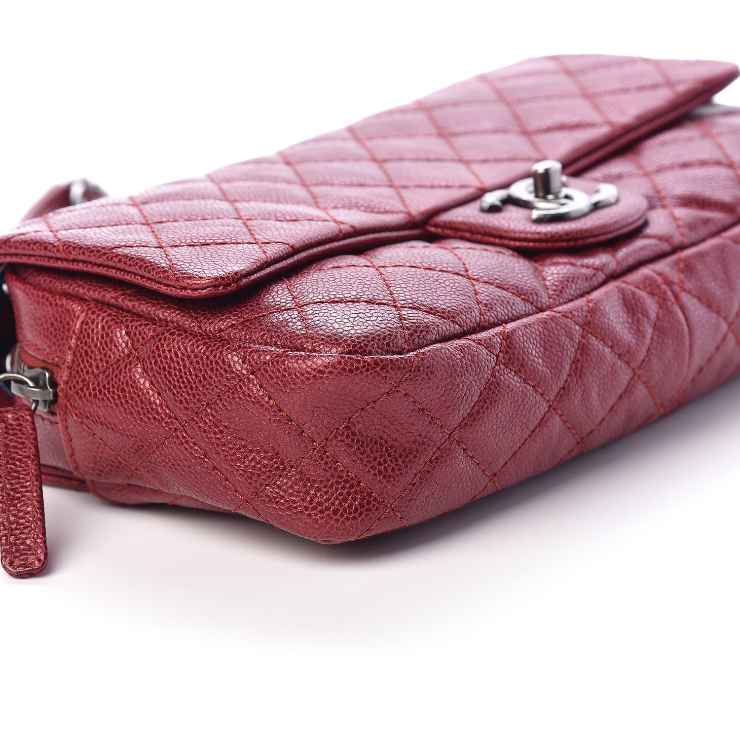 Chanel Iridescent Caviar Quilted Medium Chic Flap Red 9 of 10