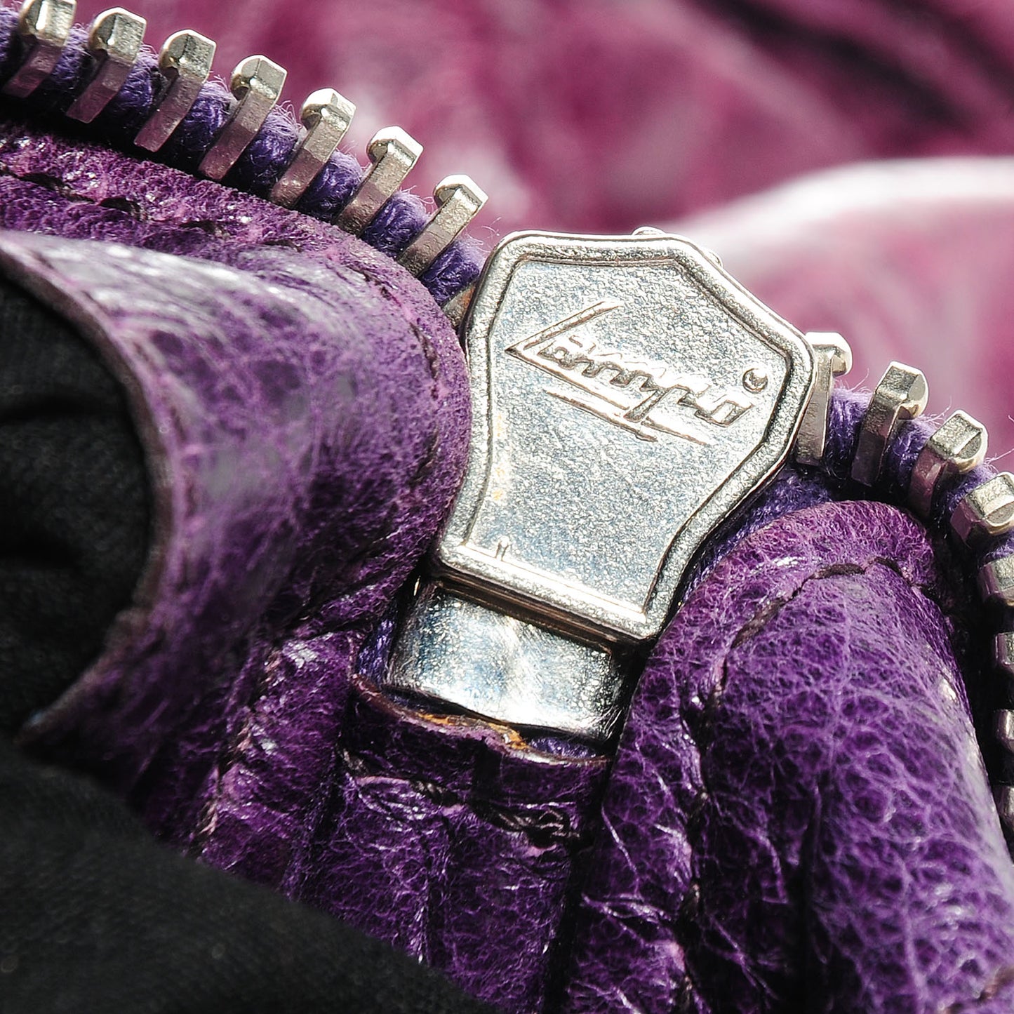 Agneau Giant 21 Silver Hardware Work Raisin