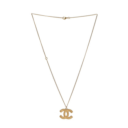 Chanel CC Necklace Matte Gold 3 of 5