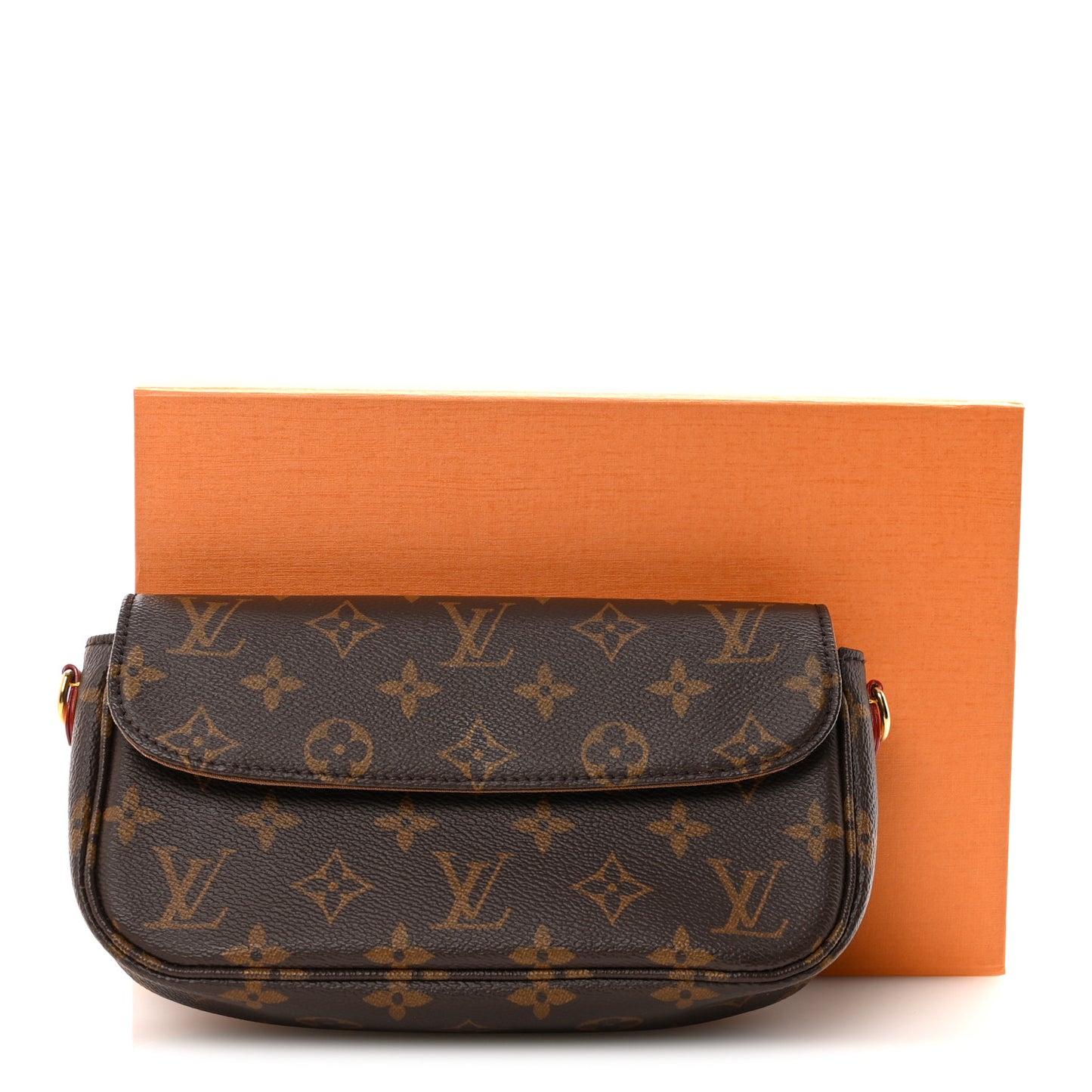 Monogram Ivy Wallet On Chain