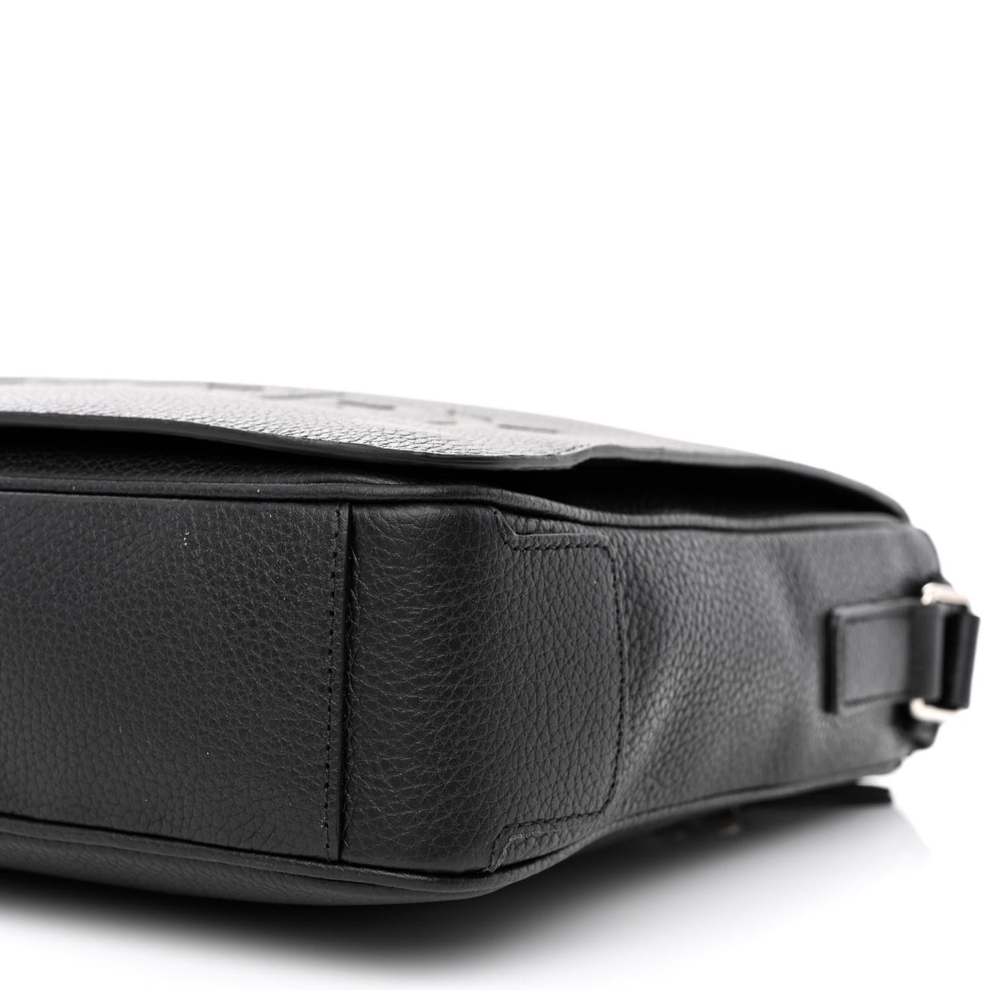 Grainy Calfskin Embossed Bruno Messenger Black