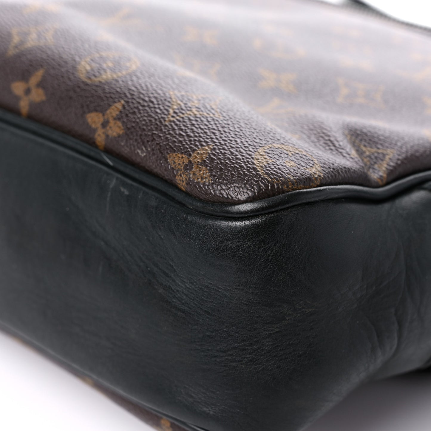 Monogram Macassar Bass GM