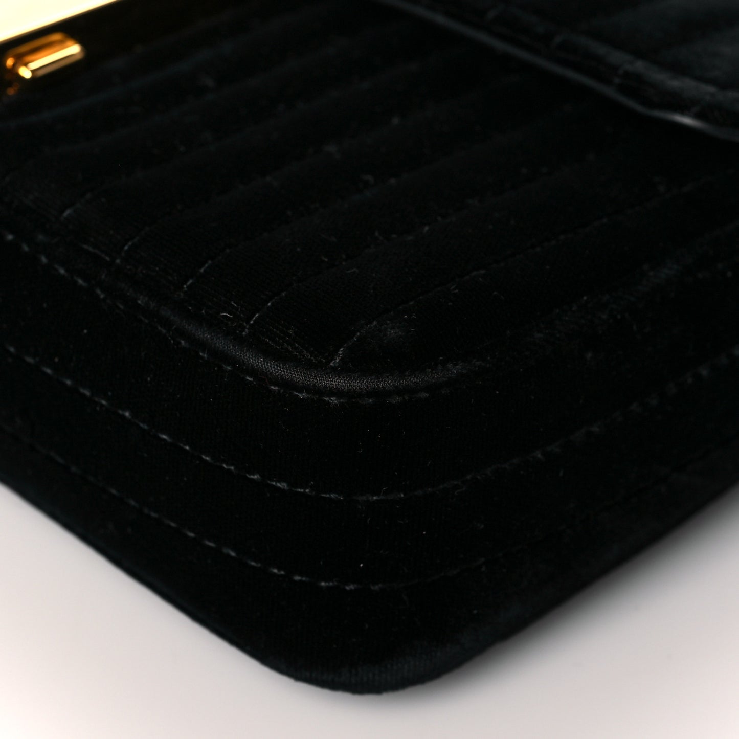 Velvet T Clasp Shoulder Bag Black