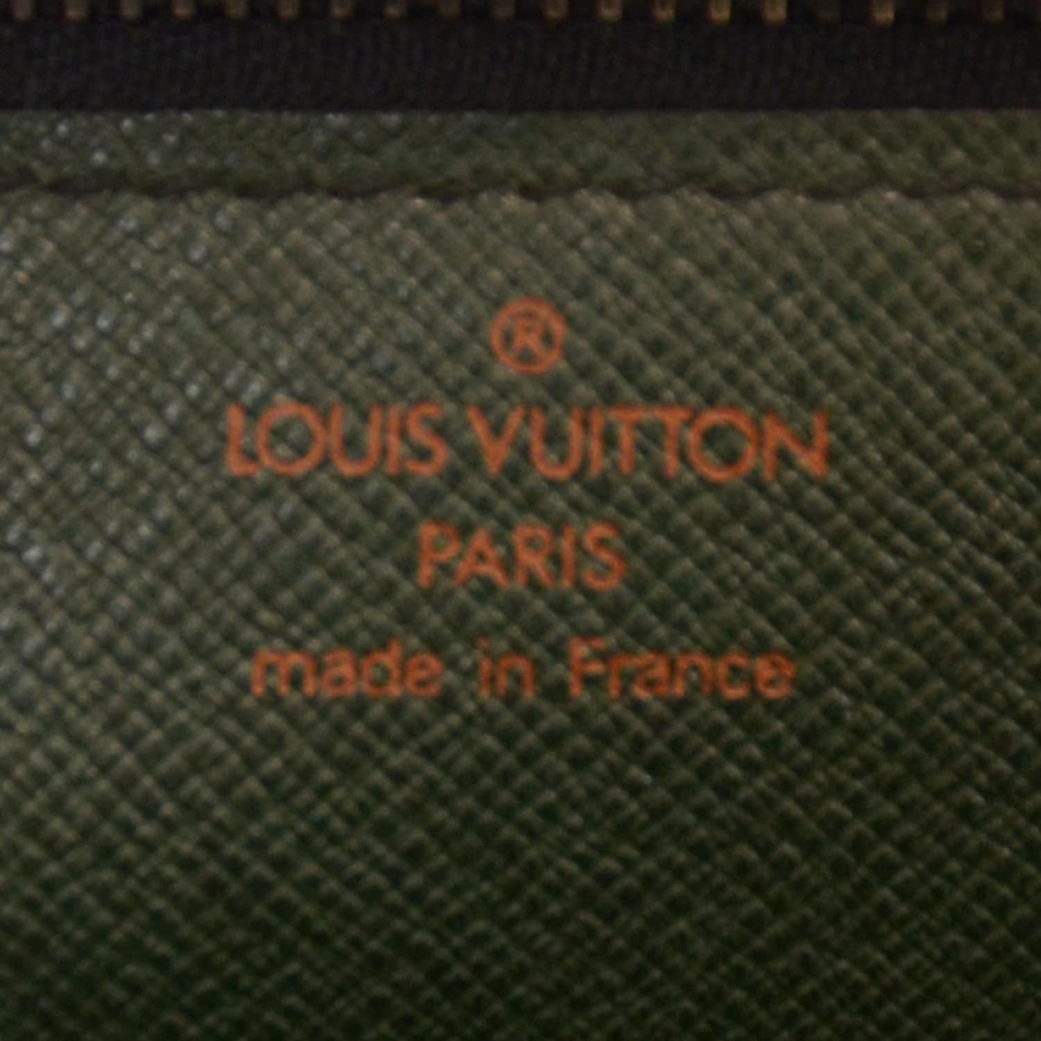 Louis Vuitton Epi Pochette Trapeze Large Black 5 of 8