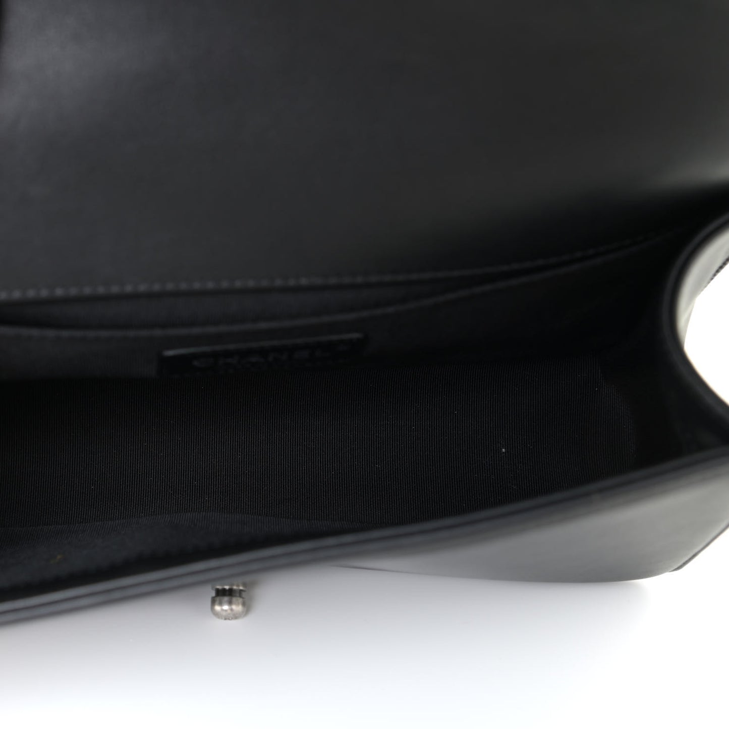 Calfskin Quilted Medium Boy Flap Black