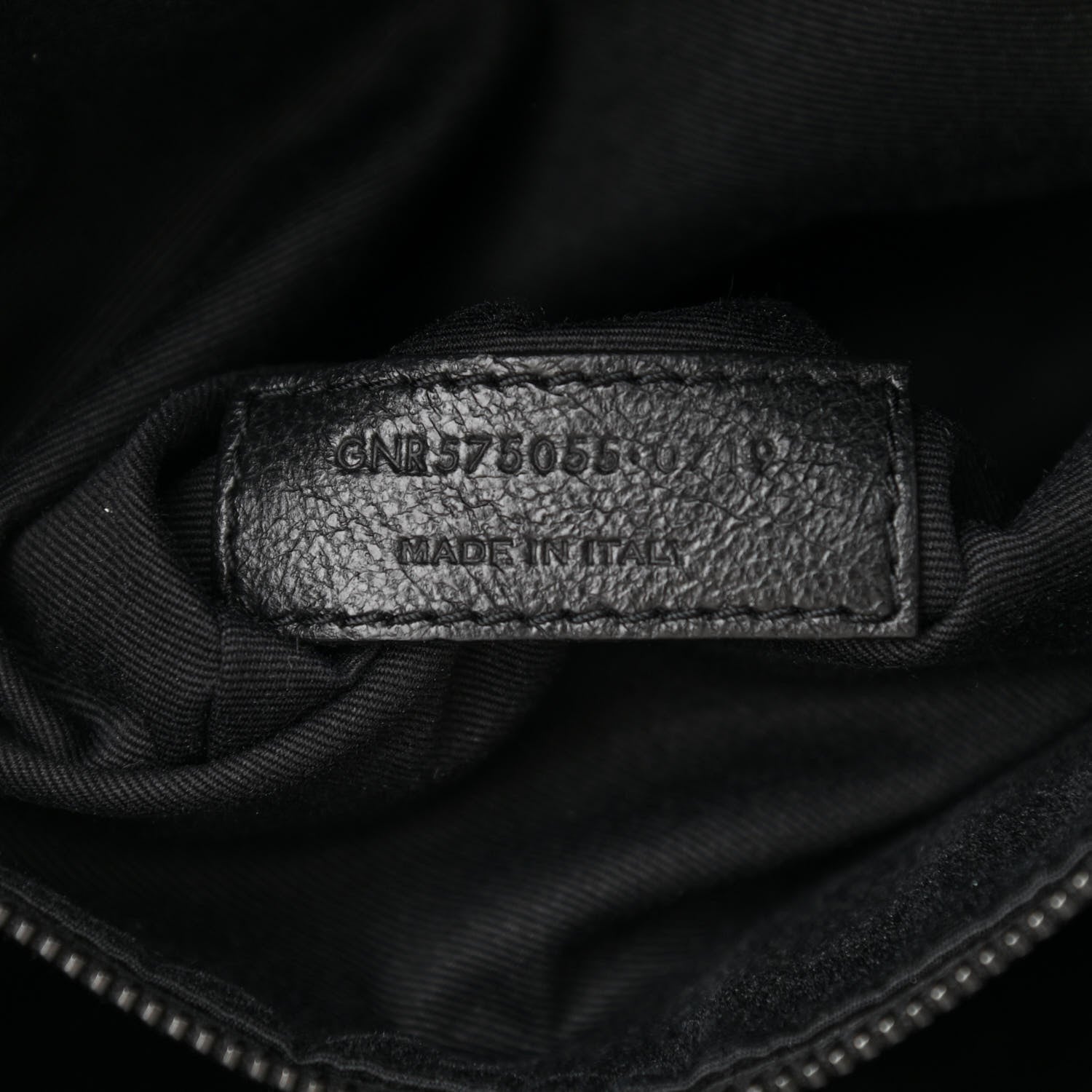 Saint Laurent Crinkled Calfskin Matelasse Monogram Medium Niki Chain Satchel Black 7 of 14