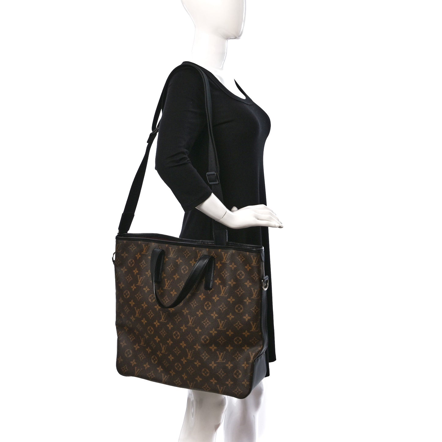 Monogram Macassar Davis