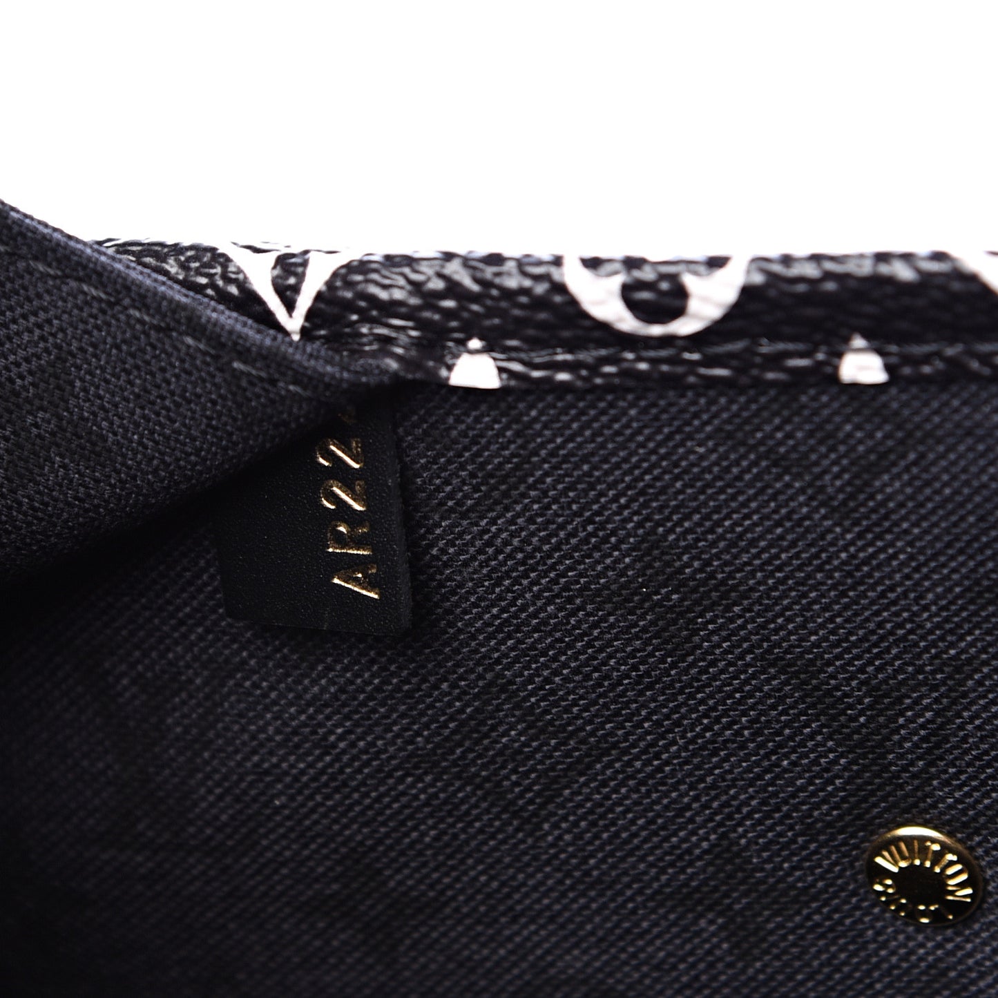 Monogram Giant Crafty Neverfull MM Creme Rouge Black