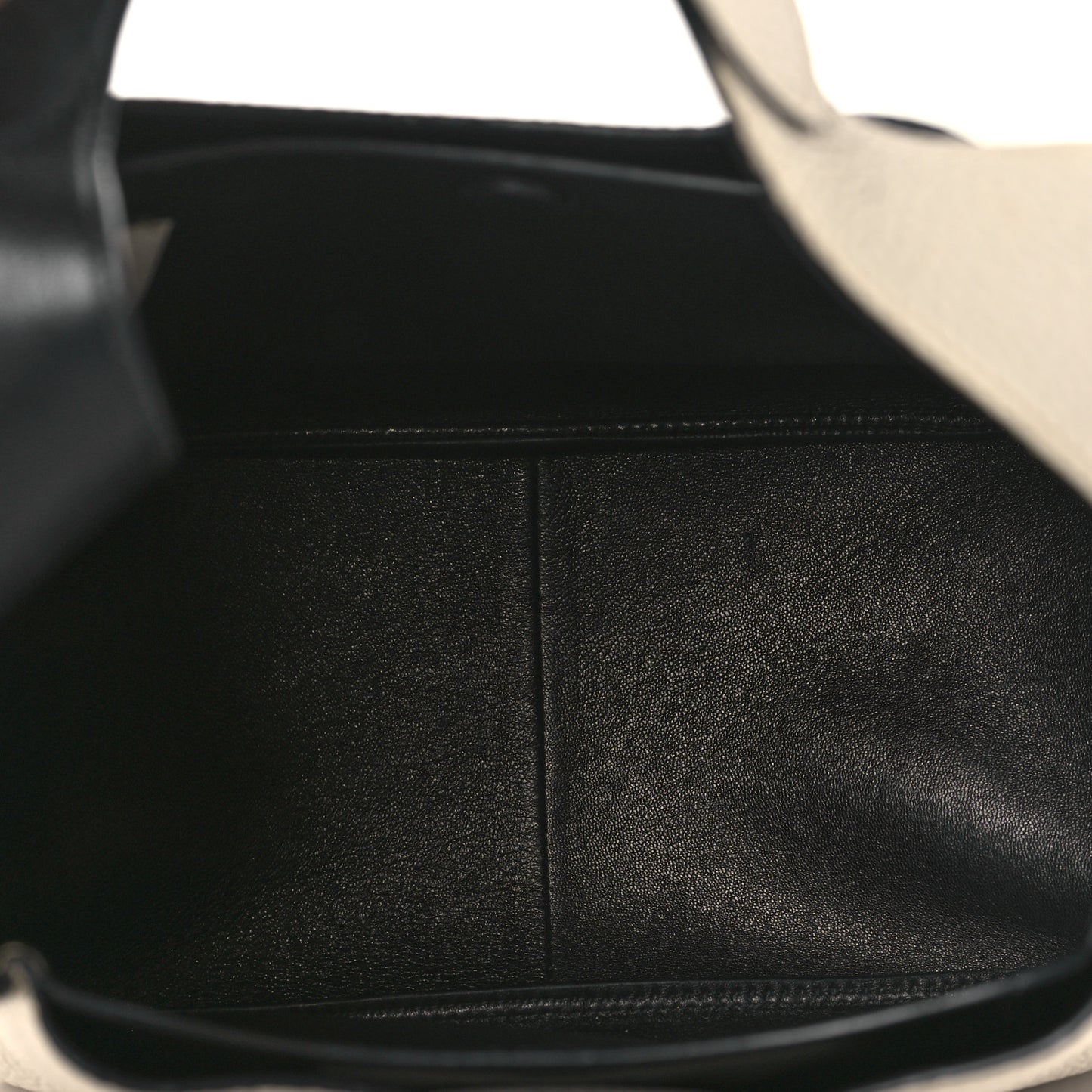 Vitello Daino Soft Small Dynamique Hobo Talco Black