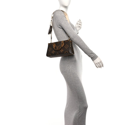 Louis Vuitton Reverse Monogram Giant OnTheGo East West 2 of 10