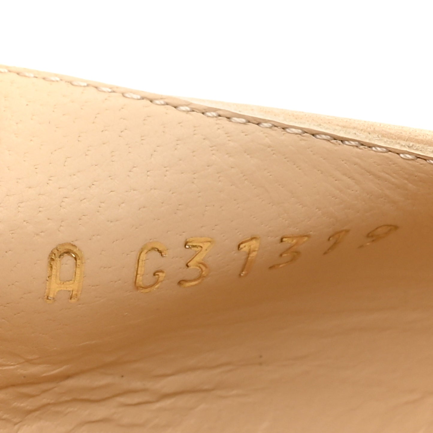 Lambskin Patent Cap Toe CC Slingback Sandals 39 Beige White