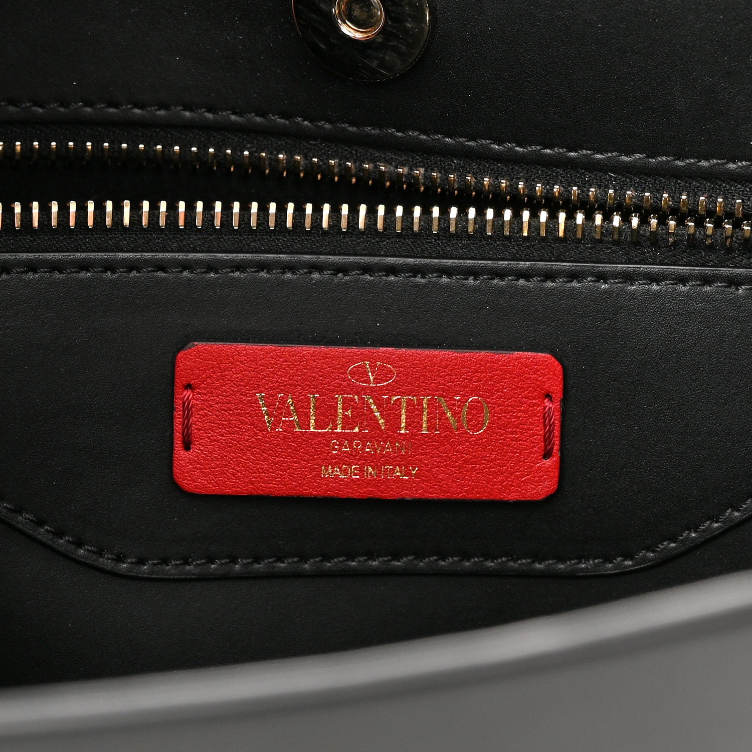 Valentino Garavani Calfskin Rockstud Vertical Tote Black 10 of 20