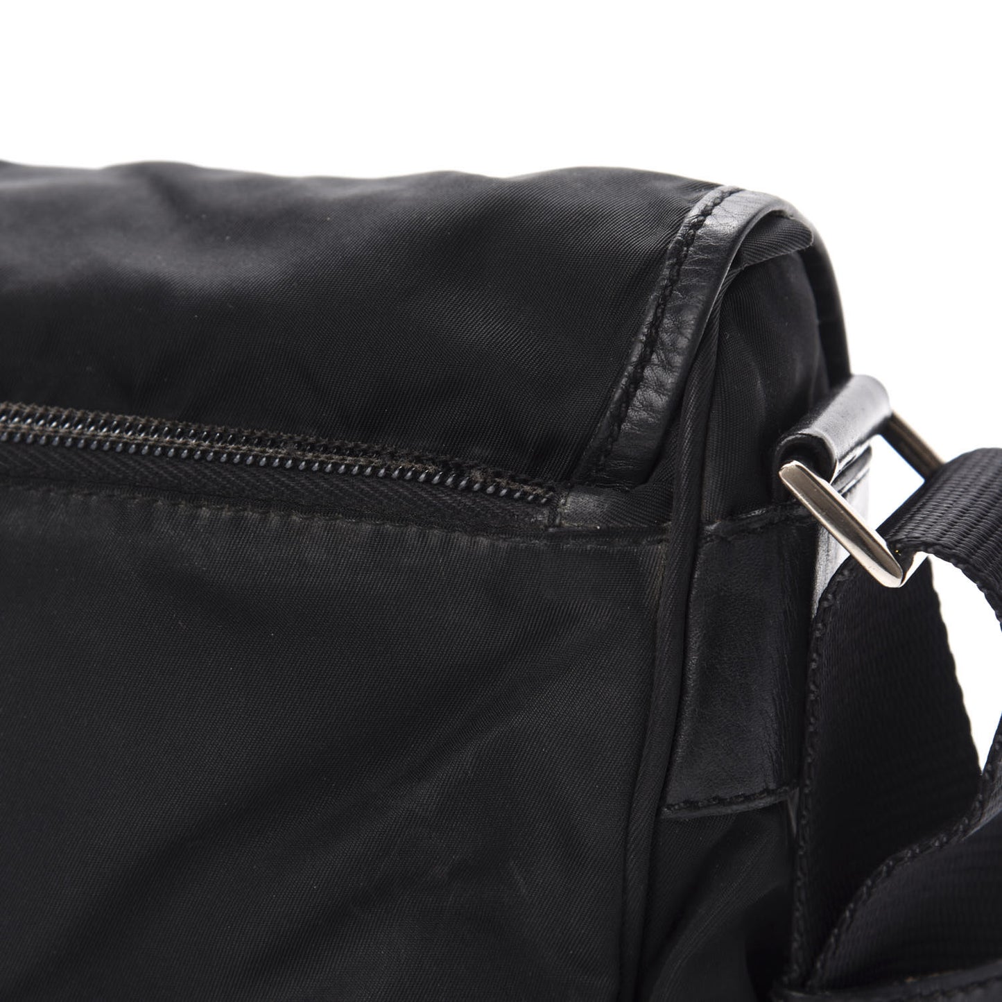 Nylon Vela Sport Messenger Bag Black
