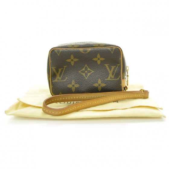 Monogram Wapity Case