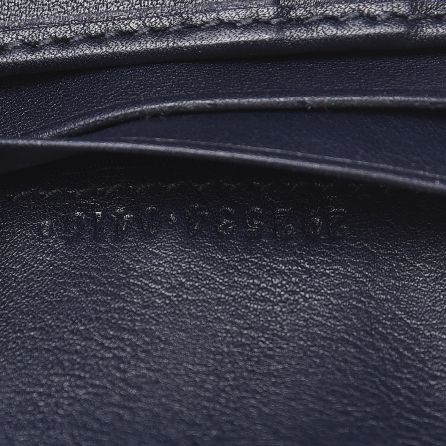 Gucci Microguccissima Bi-Fold Wallet Navy Blue 12 of 14