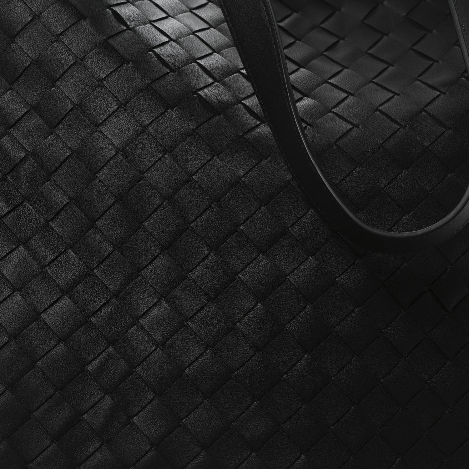 Bottega Veneta Nappa Intrecciato North South Tote Black 7 of 9