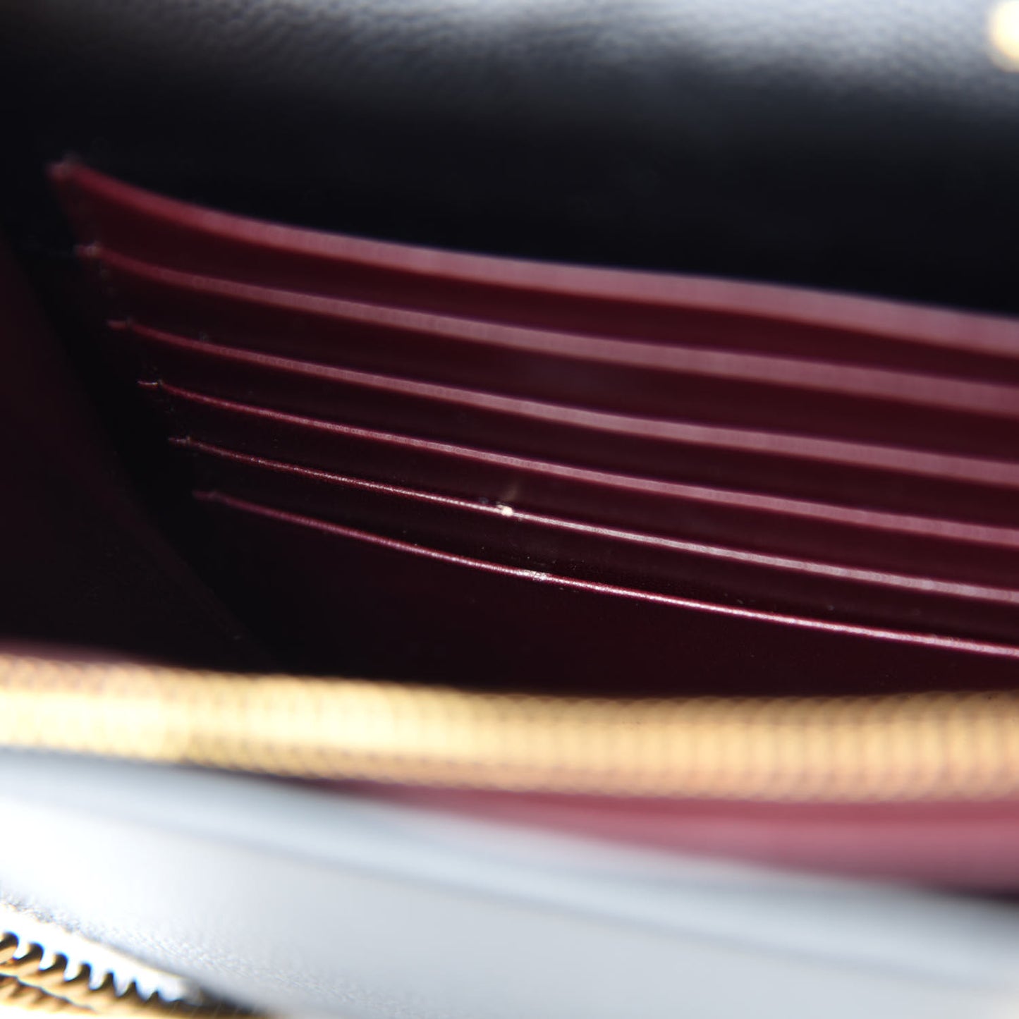 Grain De Poudre Monogram Cassandra Chain Wallet Black Rouge Legion