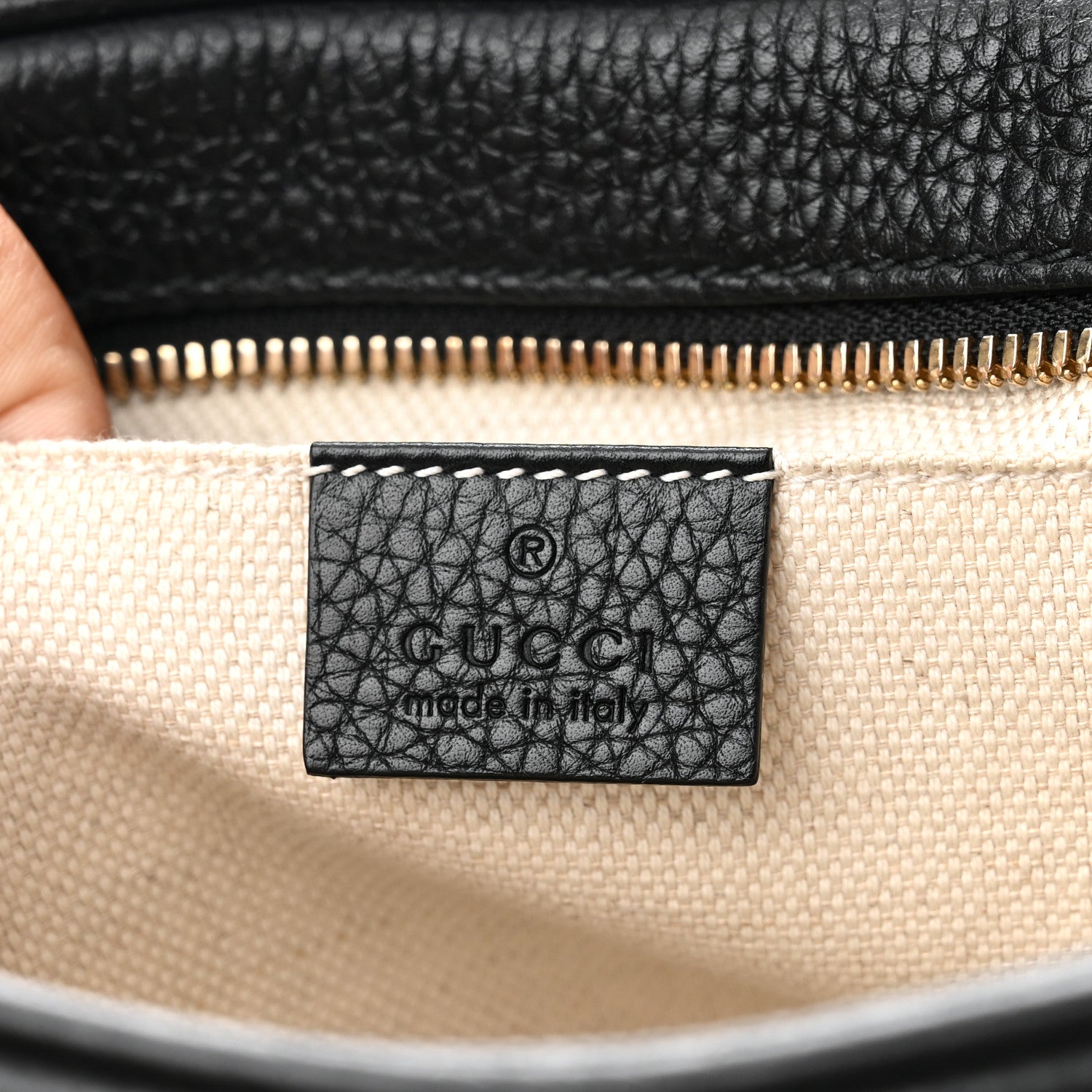 Gucci Pebbled Calfskin Small Soho Disco Bag Black 6 of 10