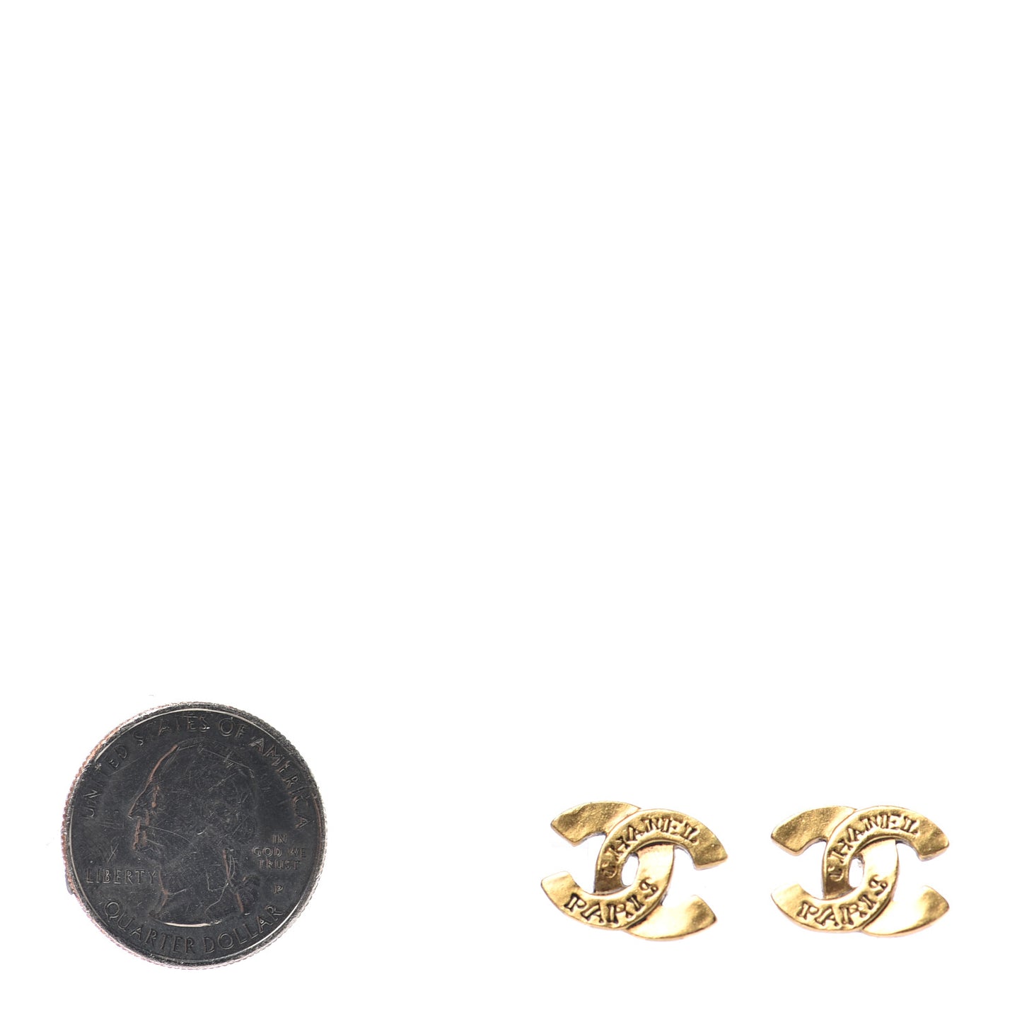 Metal CC Earrings Gold