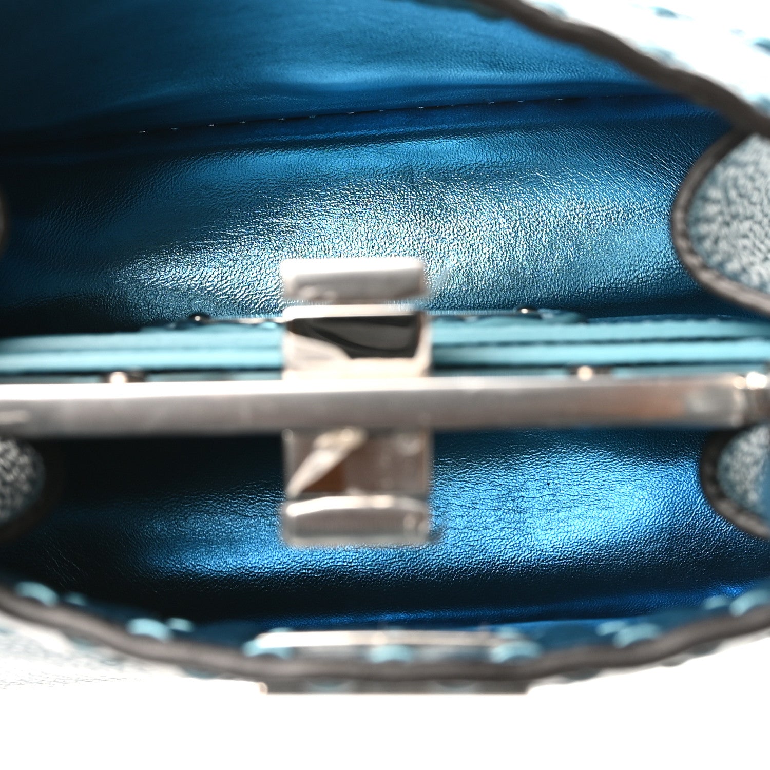 Fendi Metallic Cuoio Roma Sellerissima Nappa Sintetica Tape Stitch Petite Peekaboo I SEE U Iconic Satchel Placca Argento 5 of 9