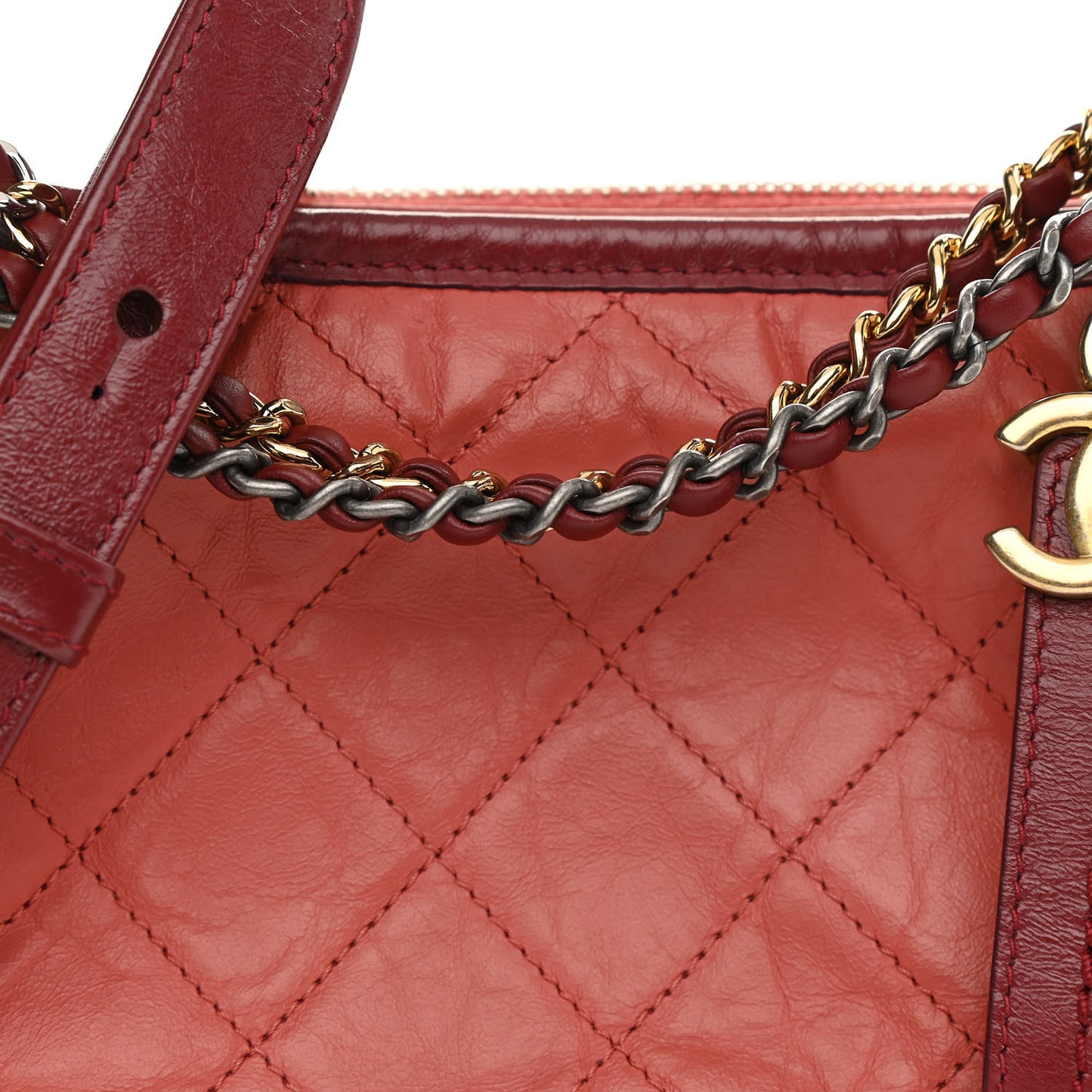 Aged Calfskin Quilted Small Gabrielle Hobo Red