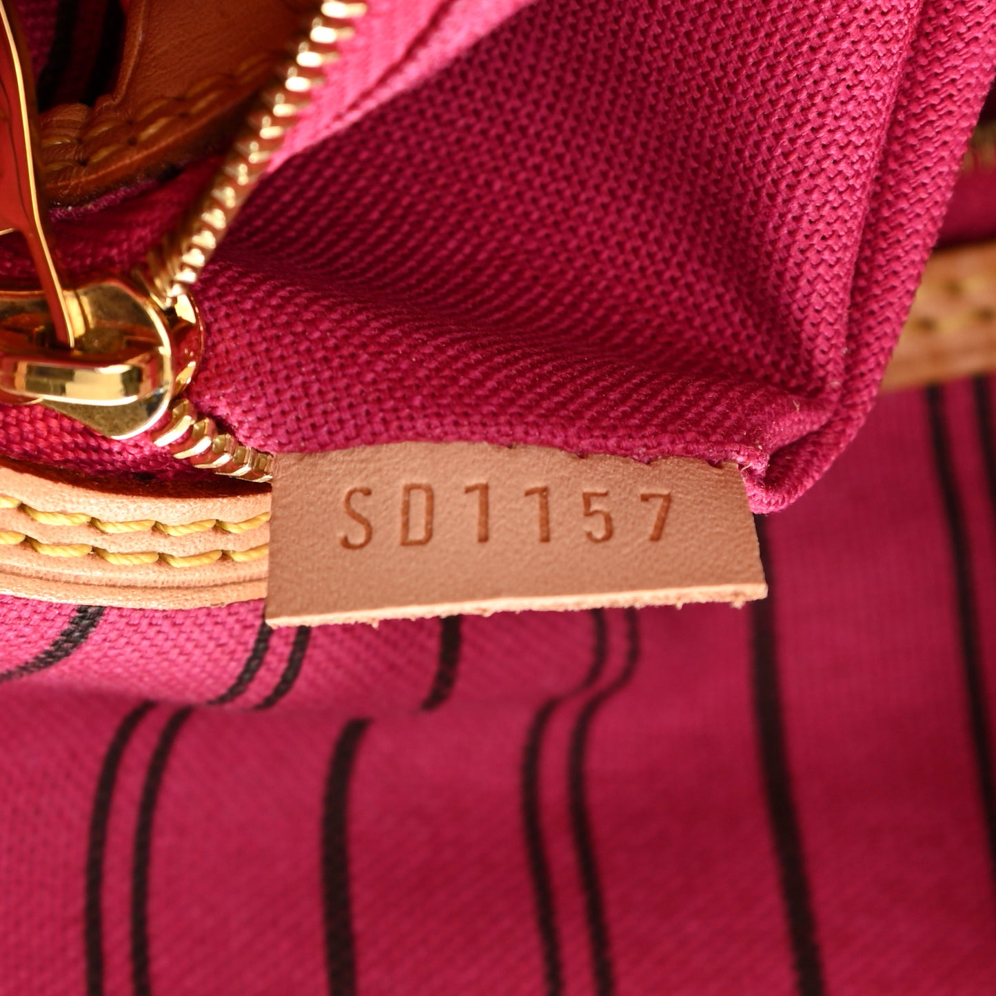 Monogram Delightful MM Pivoine