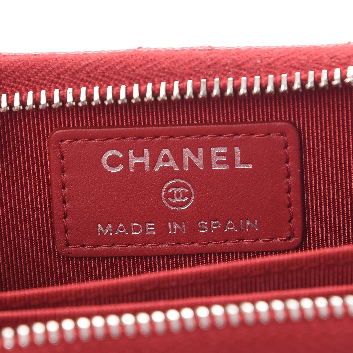 Caviar Quilted Zip Coin Purse Red