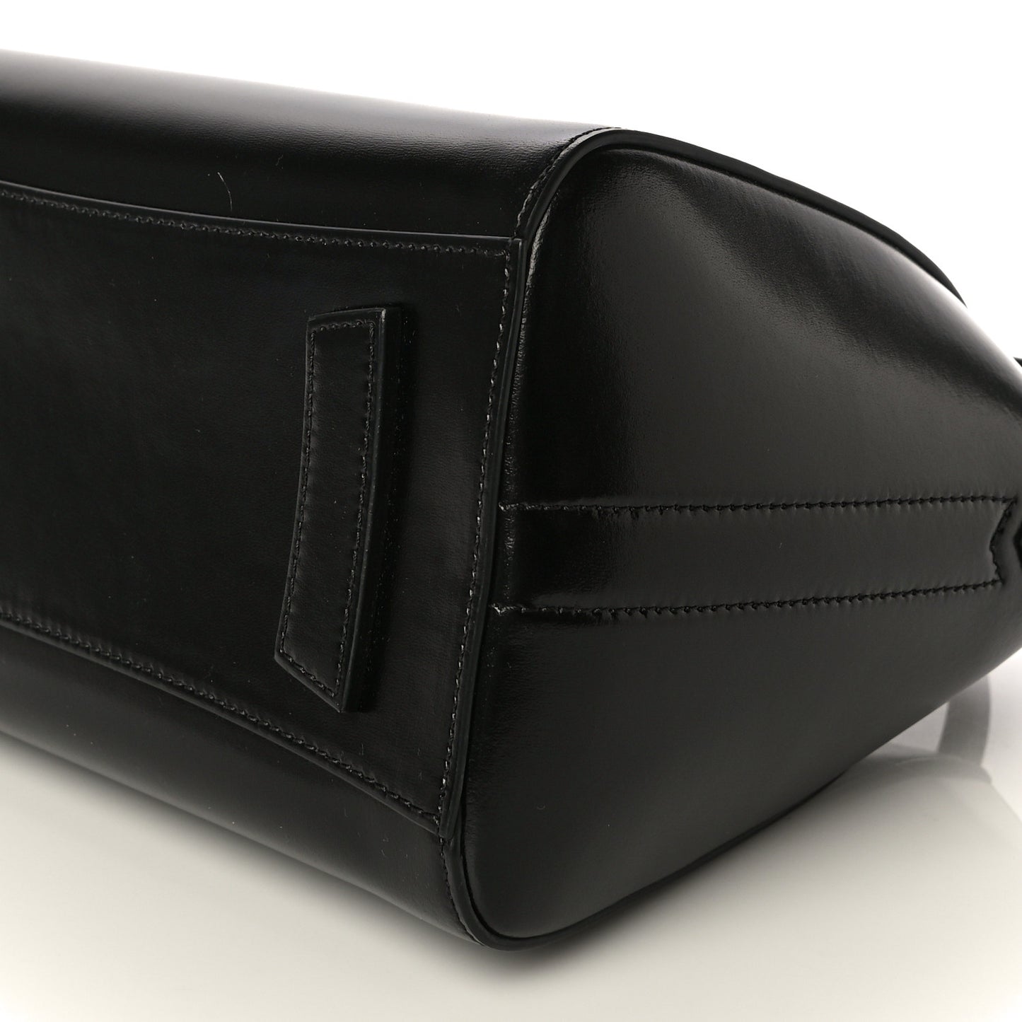 Shiny Lord Calfskin Small Antigona Black
