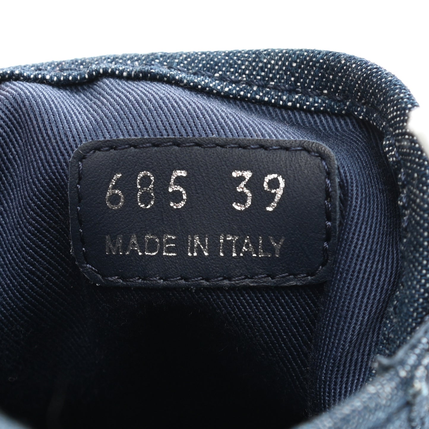 Denim Rubber Triangle Logo Womens 45mm Sneakers 39 Bleu